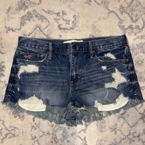 Hollister jean shorts size 29 juniors